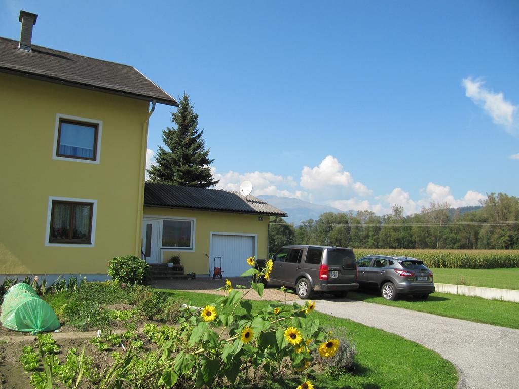 Haus Mup Apartment Spittal an der Drau Luaran gambar