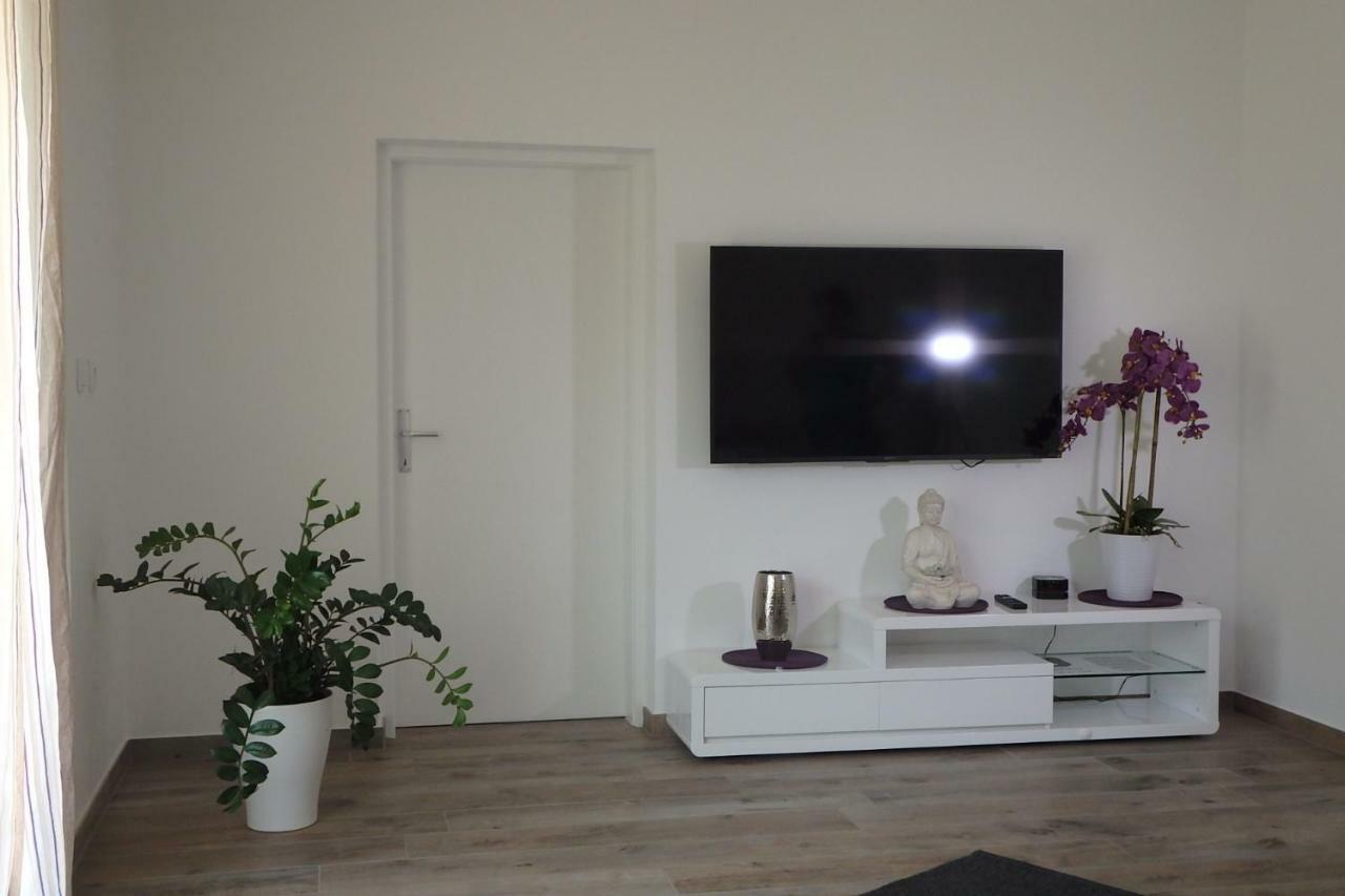 Haus Mup Apartment Spittal an der Drau Luaran gambar